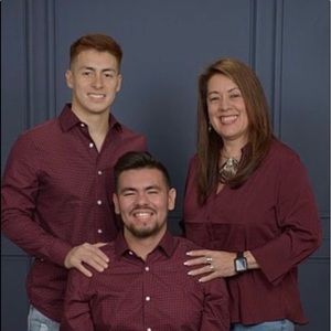 Meet your Posher, Lisa